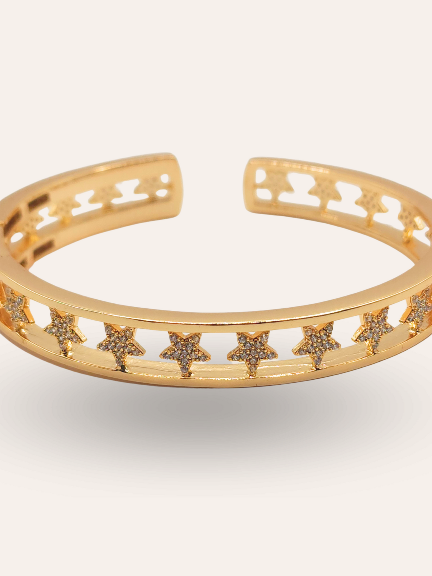 Bracelete com Estrelas